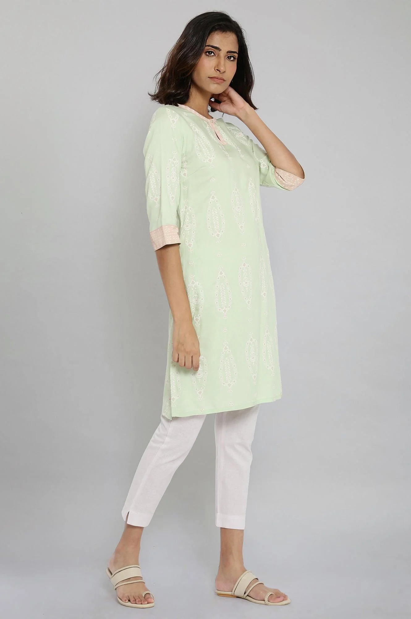 Thumb 4